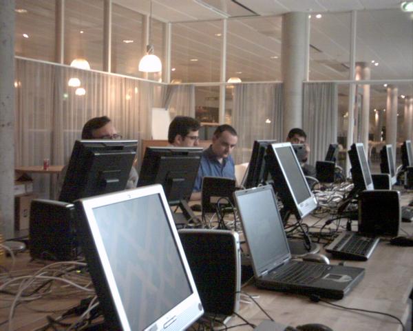 Hacking Room at GUADEC