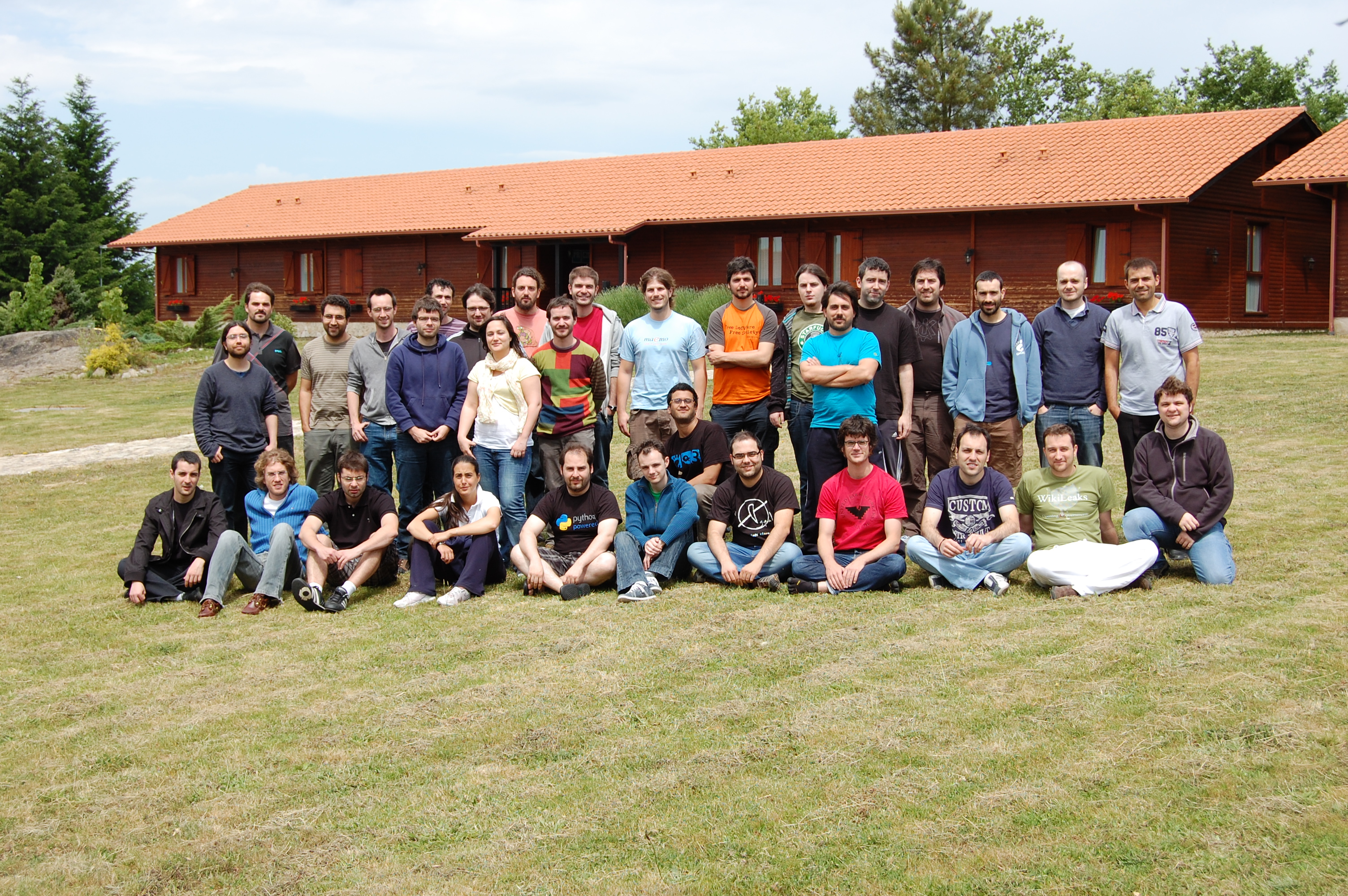 Igalia Summit Spring/Summer 2011 group photo by Quiue